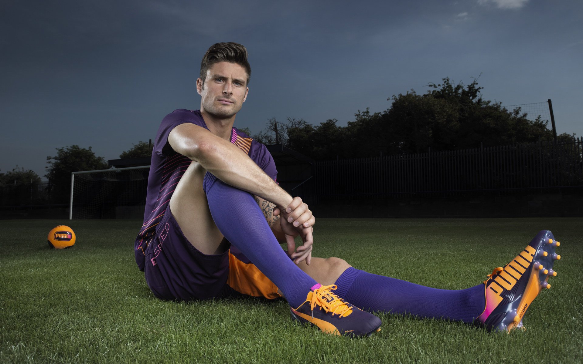 从青年到领袖：欧冠顶级明星的成长轨迹，欧冠有哪些明星