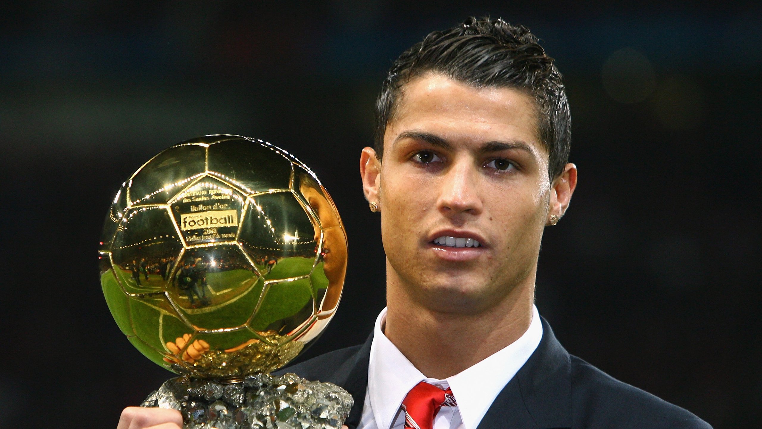 创意十足的球场设计引领行业新潮流，球场效果图